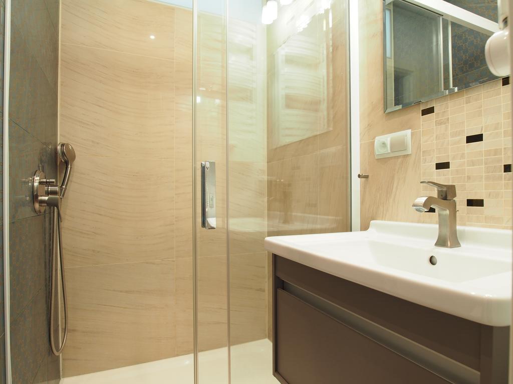 Grand-Tourist Trident Apartments グダニスク エクステリア 写真