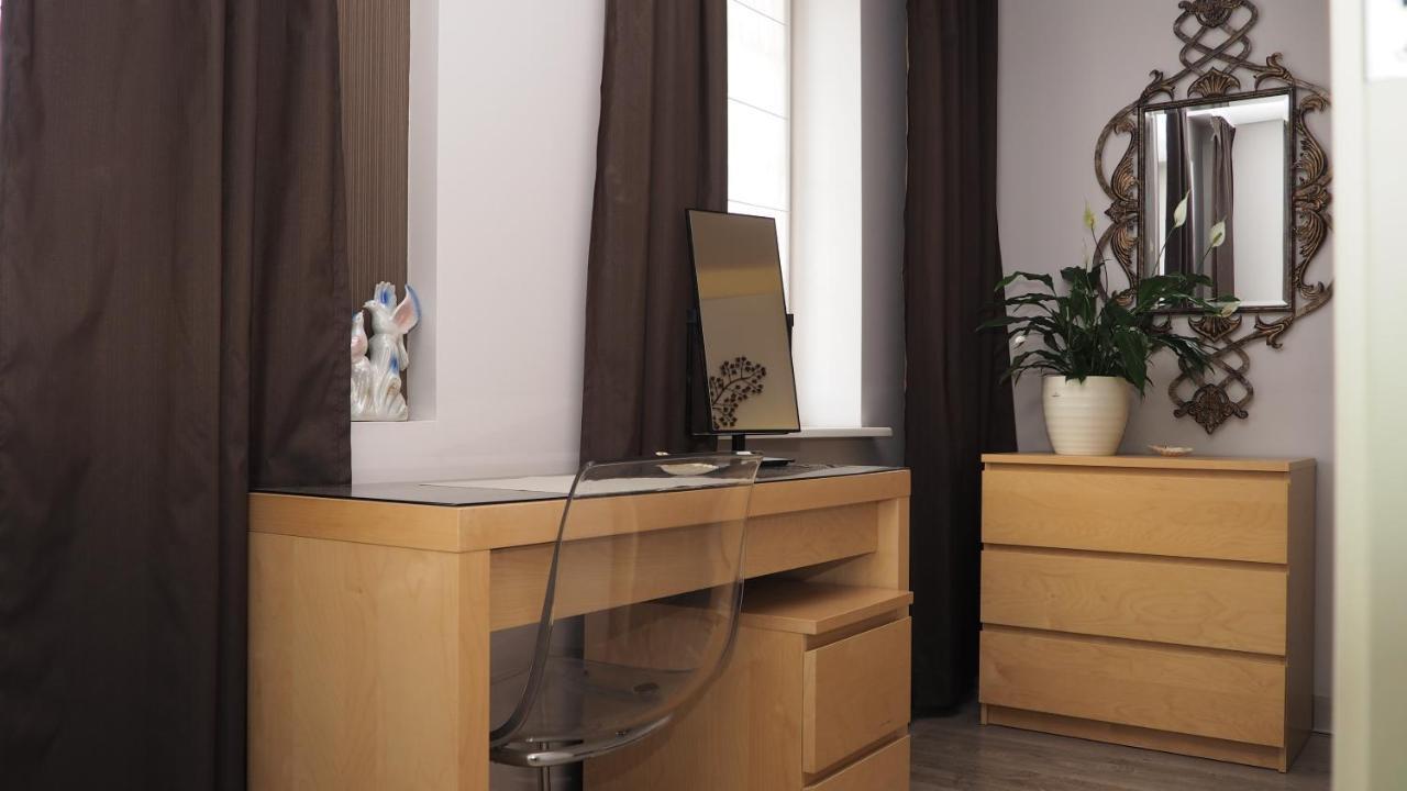 Grand-Tourist Trident Apartments グダニスク エクステリア 写真